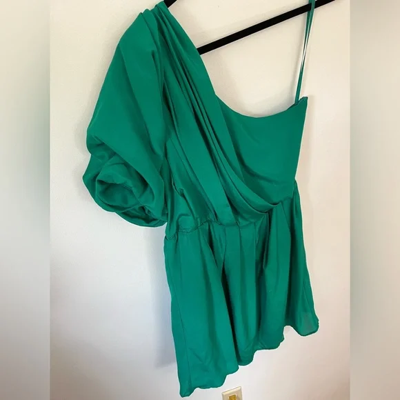 ASOS | Dresses | Asos Green One Shoulder Party Dress Size | Poshmark ASOS | Dresses | Asos Green One Shoulder Party Dress Size | Poshmark